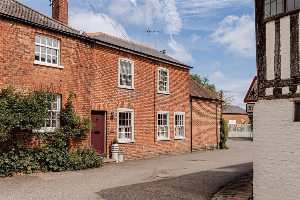 Property photo 1 of 27 L J Imaging-46.Jpg