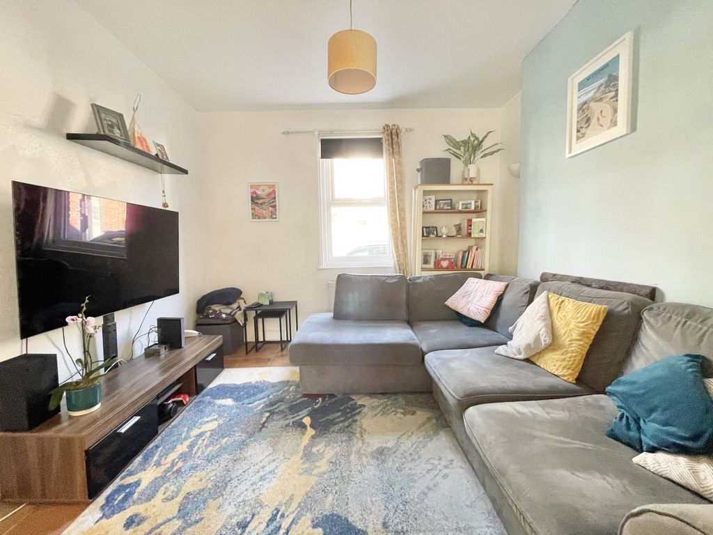 Property photo 3 of 14 Photo 3