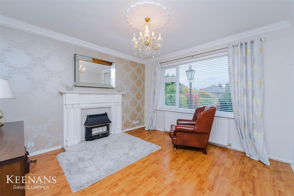 Property photo 3 of 34 2.Jpg
