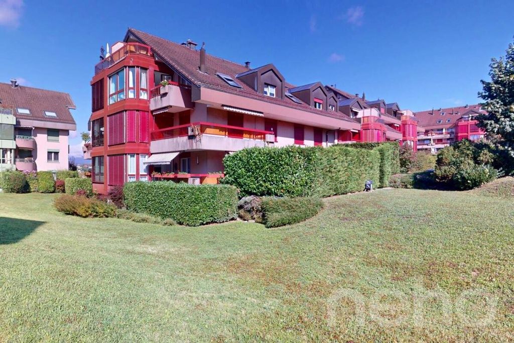 Property photo 2 of 12