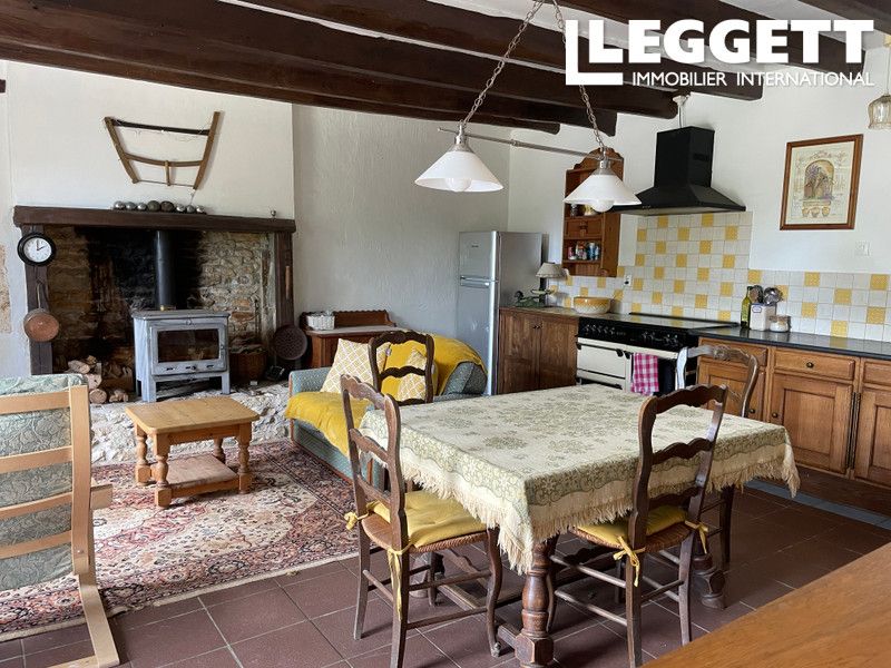 Property photo 2 of 10