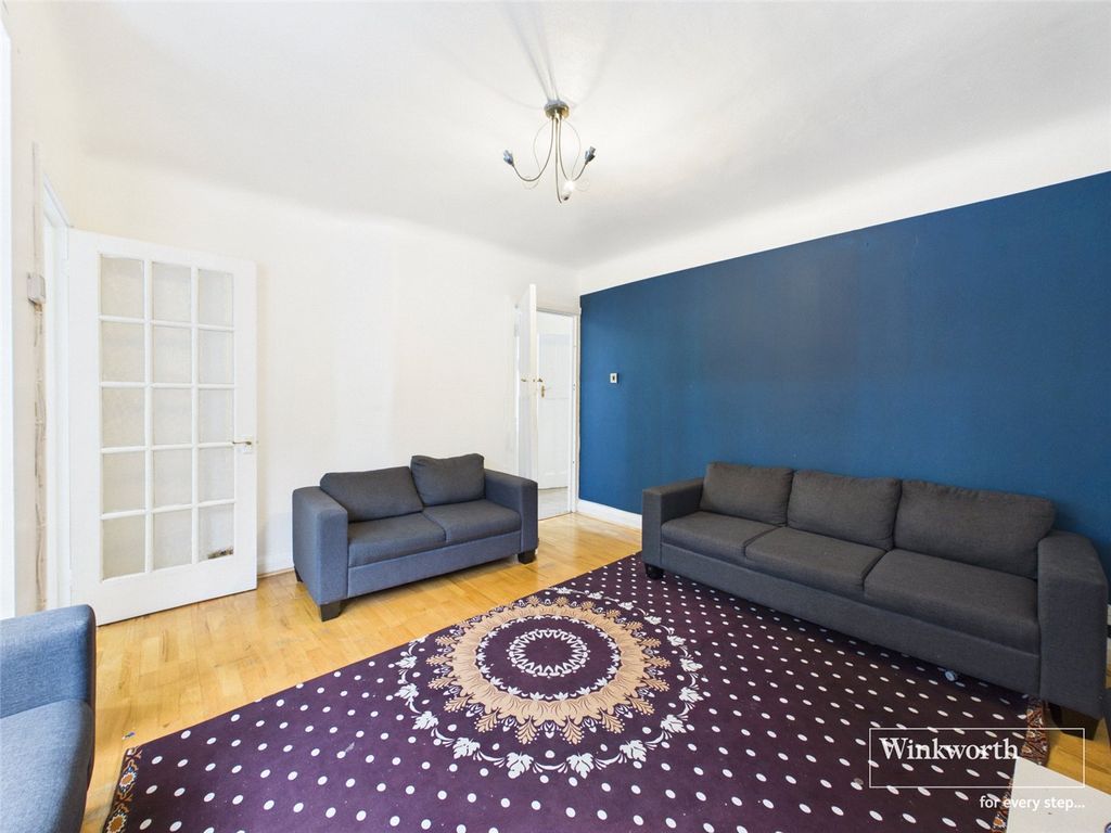 Property photo 3 of 7 Picture No. 07