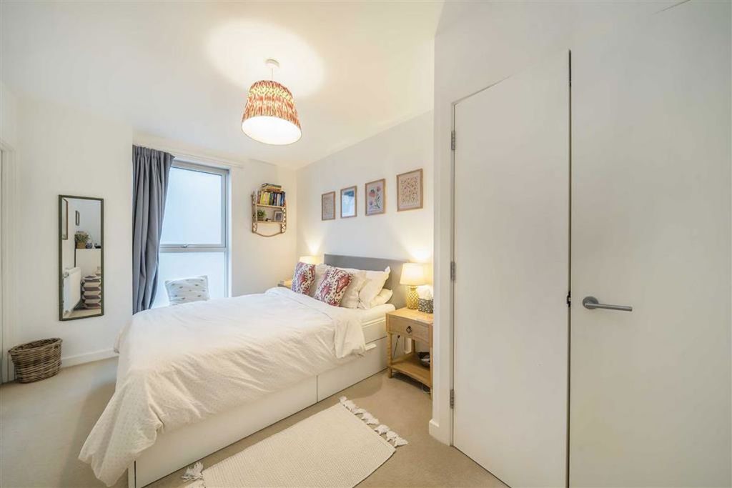 Property photo 3 of 7