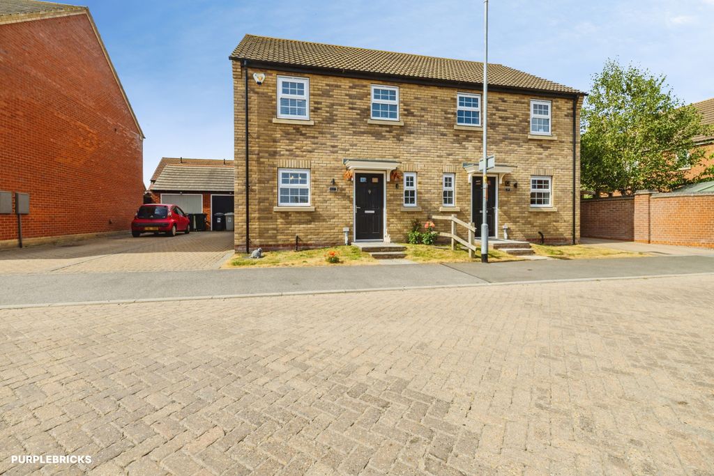 Property photo 1 of 26