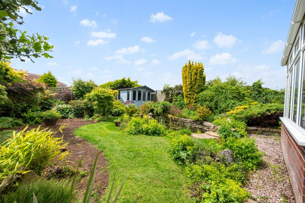 Property photo 2 of 49