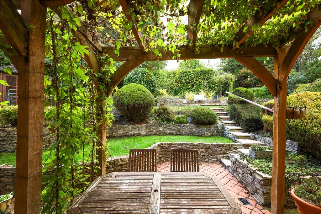 Property photo 2 of 29 Picture No. 55