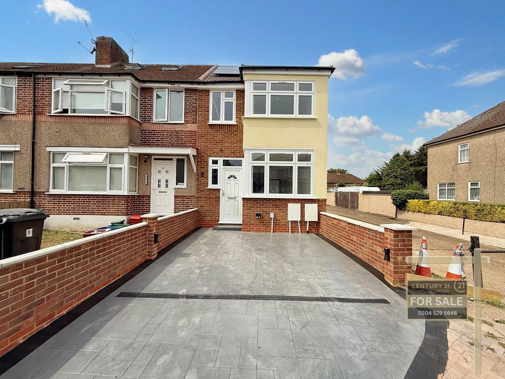 Property photo 1 of 13