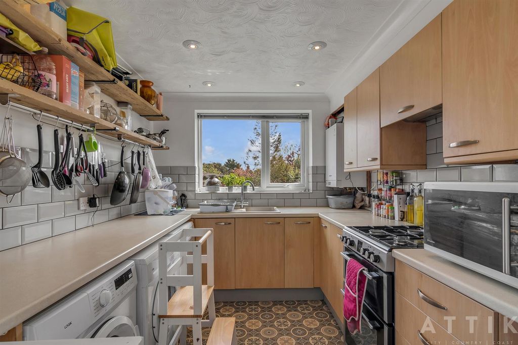 Additional image 11 of 3 bed semi-detached house for saleQueens Drive, Halesworth IP19