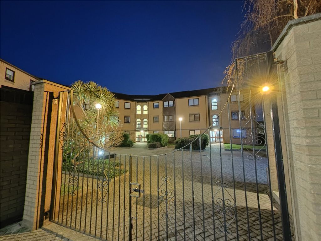 Property photo 1 of 20 Picture No. 22