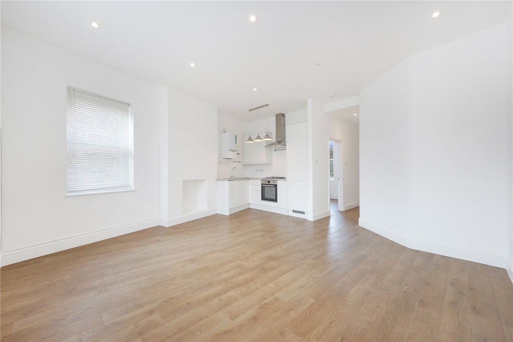 Property photo 3 of 13 Picture No. 06