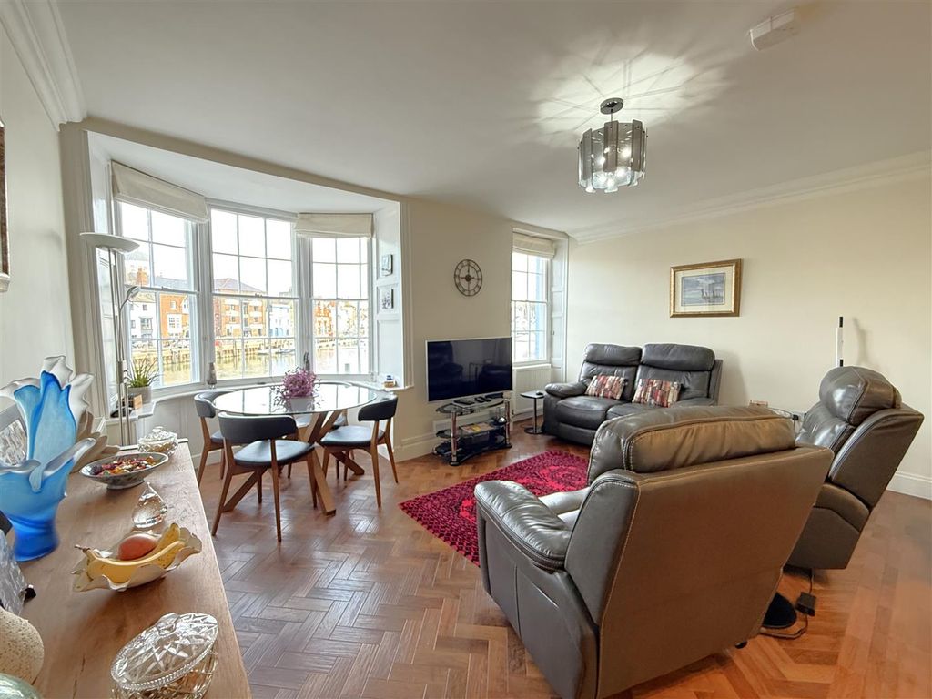 Property photo 3 of 15 3.Jpg