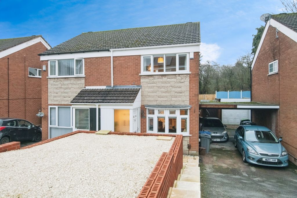 Property photo 1 of 27 Pbox-Img.Jpg