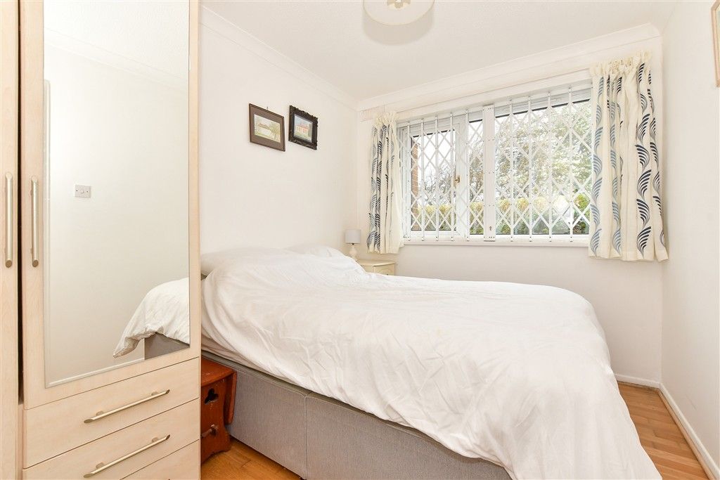 Property photo 2 of 10 Bedroom 1