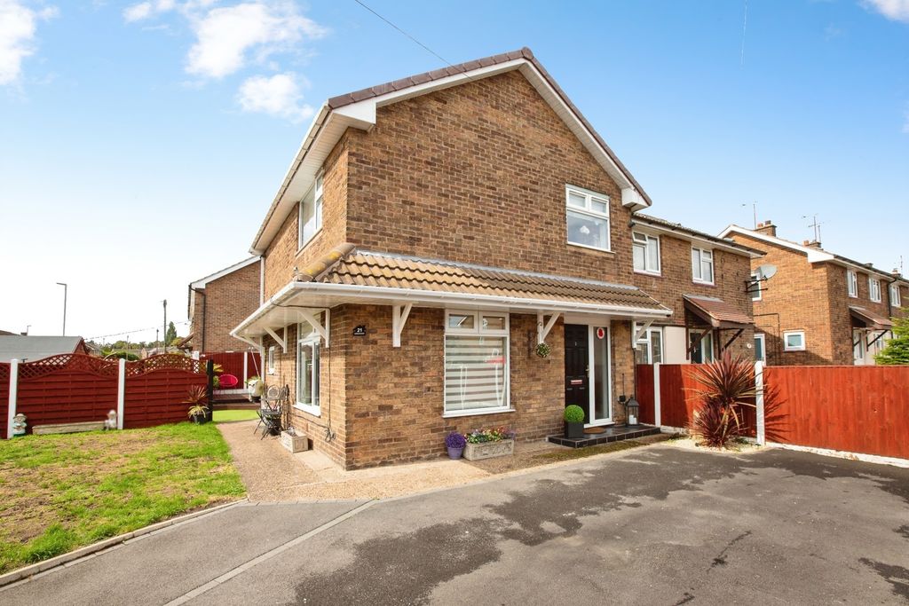 Property photo 1 of 17 Pbox-Img.Jpg