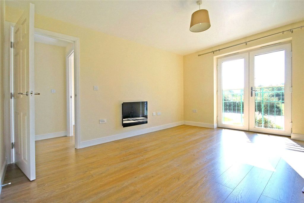 Property photo 2 of 7 Picture No. 05