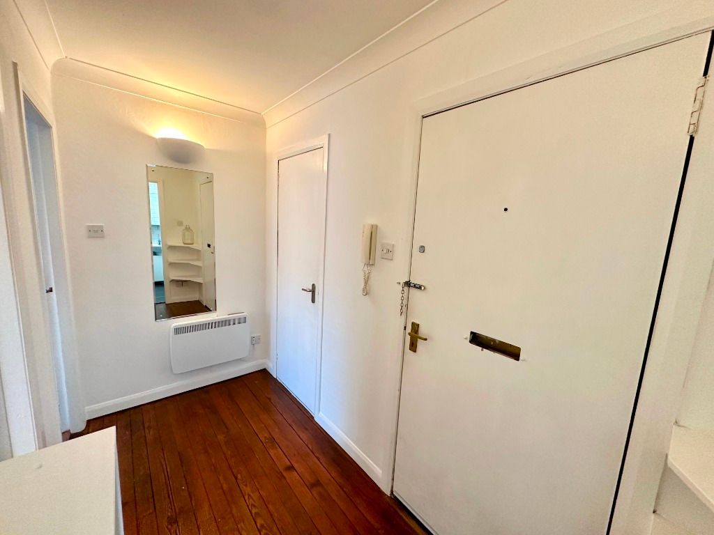 Property photo 3 of 12 Photo 3