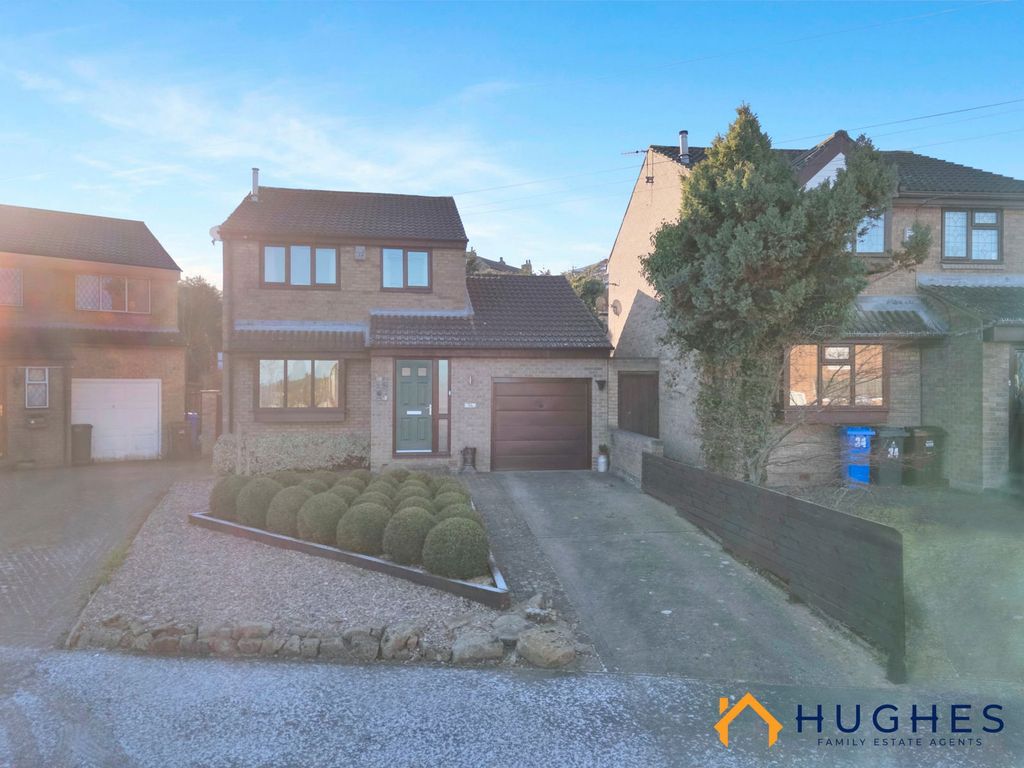 Property photo 1 of 27