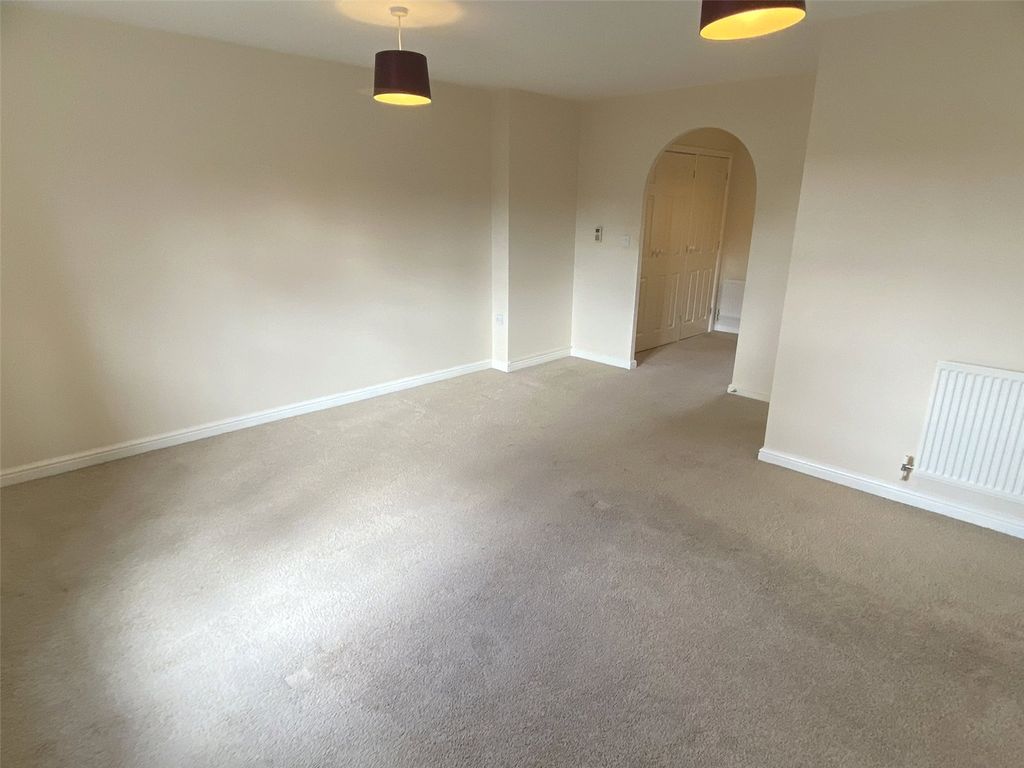 Property photo 3 of 20 Picture No. 01