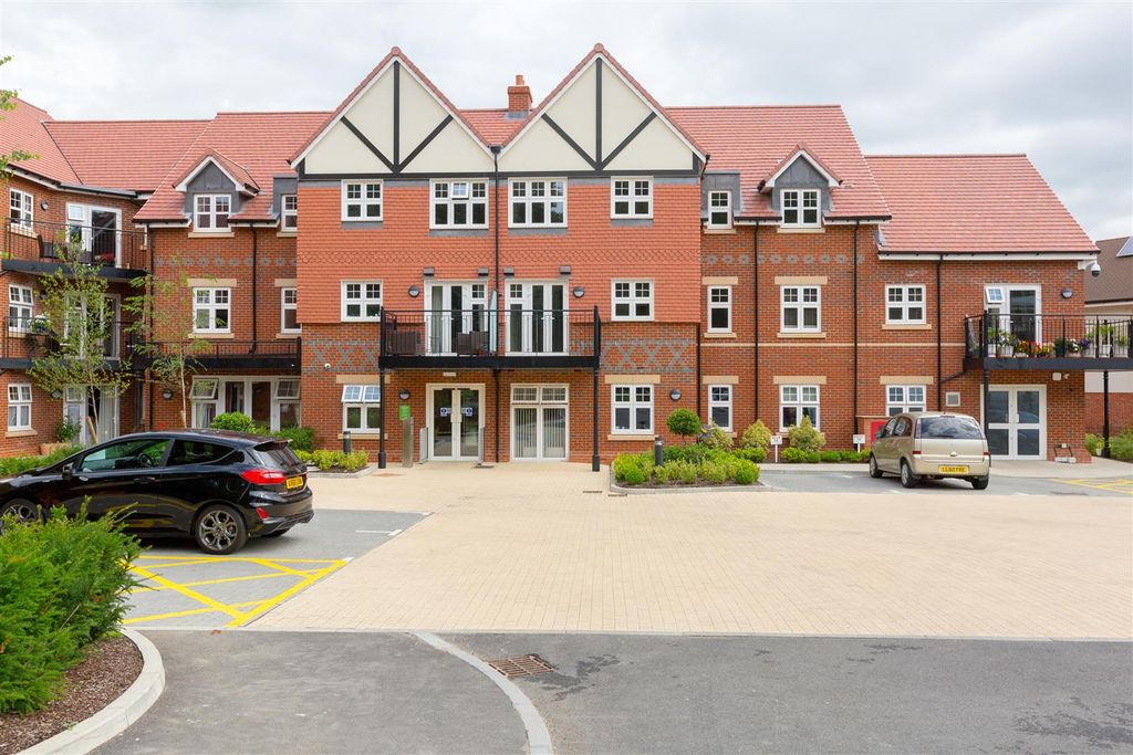 Property photo 2 of 17 16.Jpg