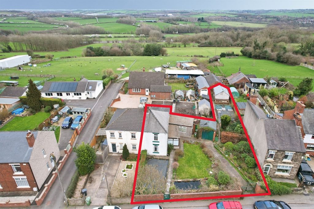 Property photo 1 of 28