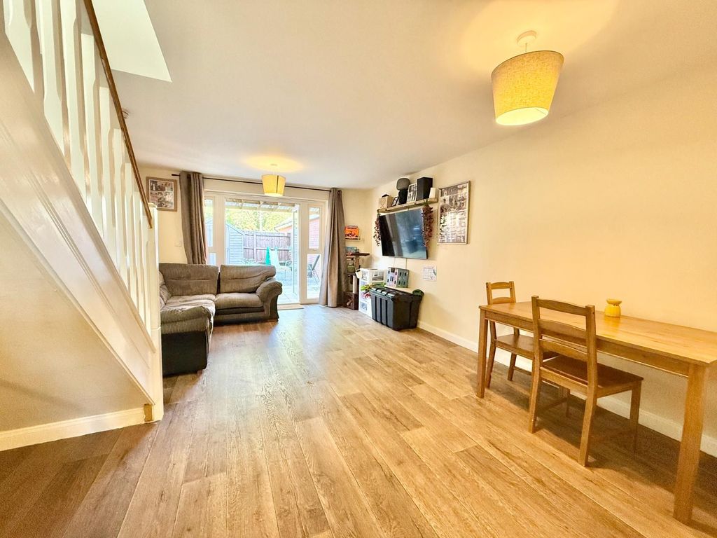 Property photo 3 of 16