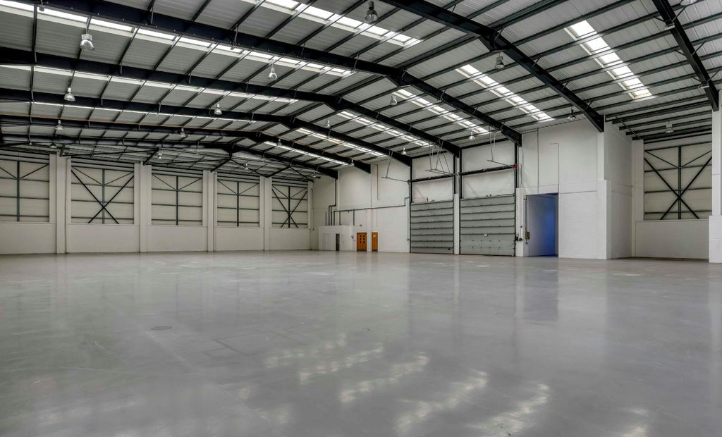 Property photo 3 of 5 Unit 8_The Sterling Centre_3.Png