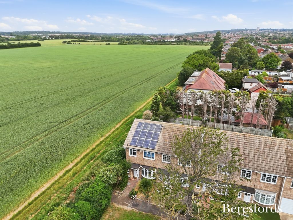 Property photo 1 of 16 Picture No. 04