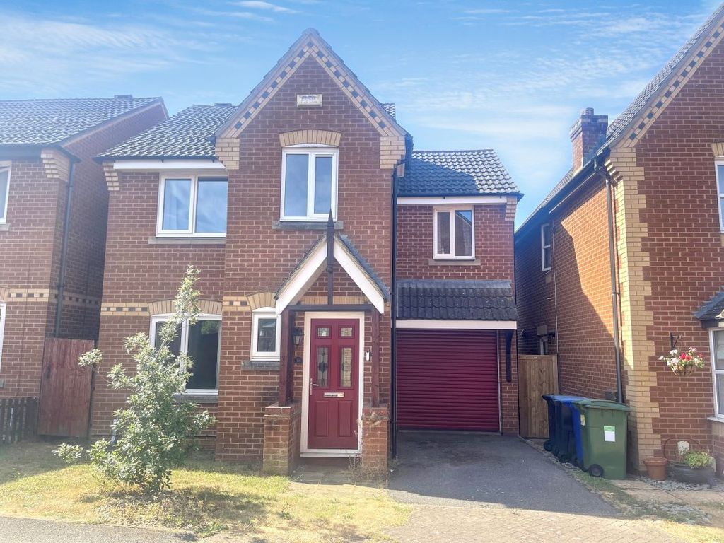 Property photo 1 of 12