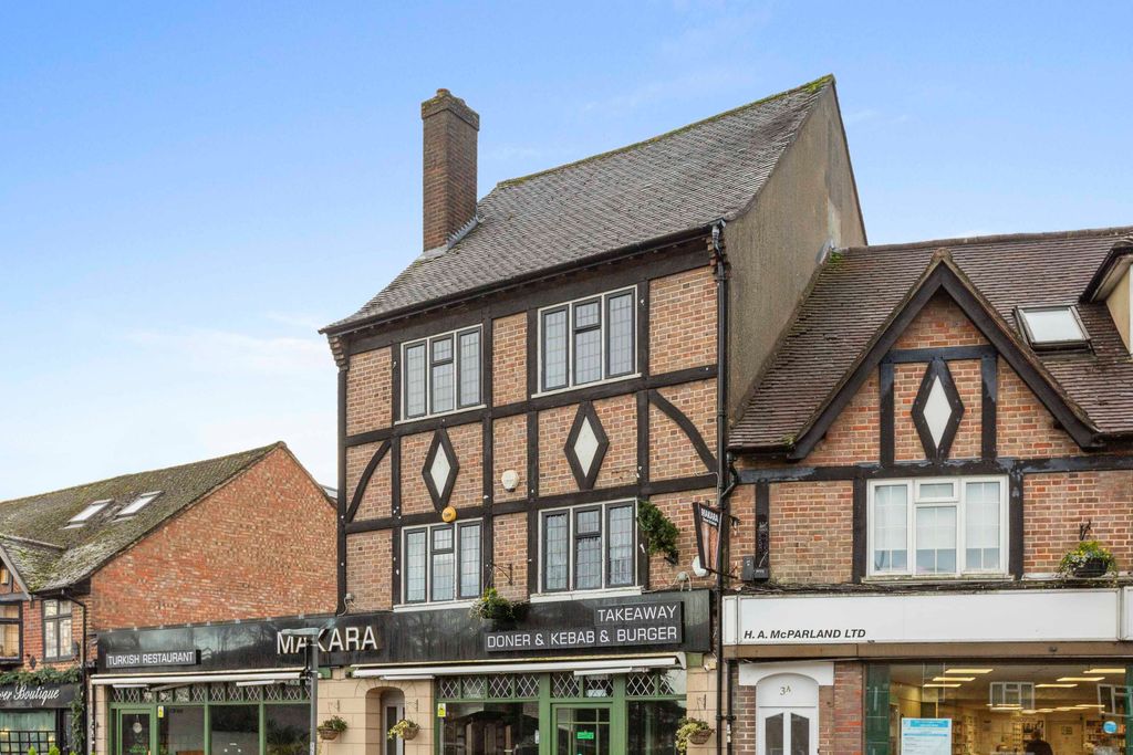 Property photo 1 of 5 2 Nightingales Corner, Hp7 9Pz (Low Res)-21