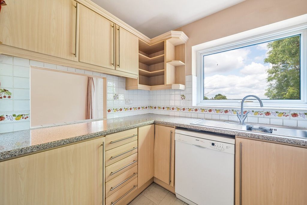 Property photo 3 of 16 Picture No. 04