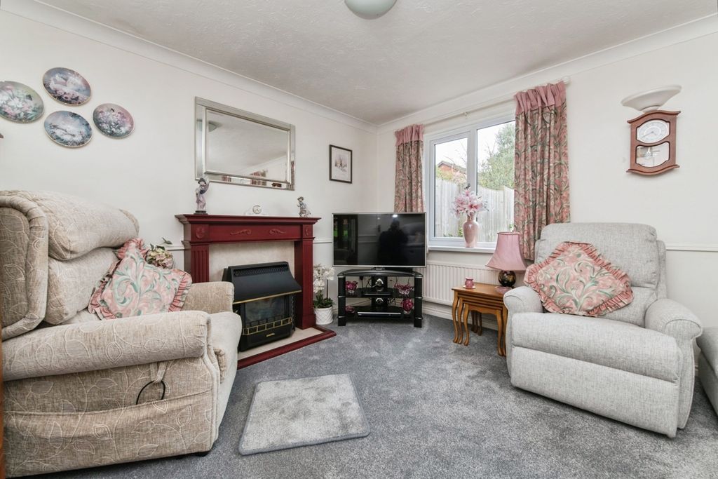 Property photo 3 of 19 Pbox-Img.Jpg