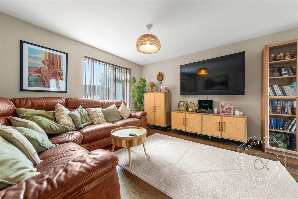 Property photo 2 of 36 Heol-Merlin-24.Jpg