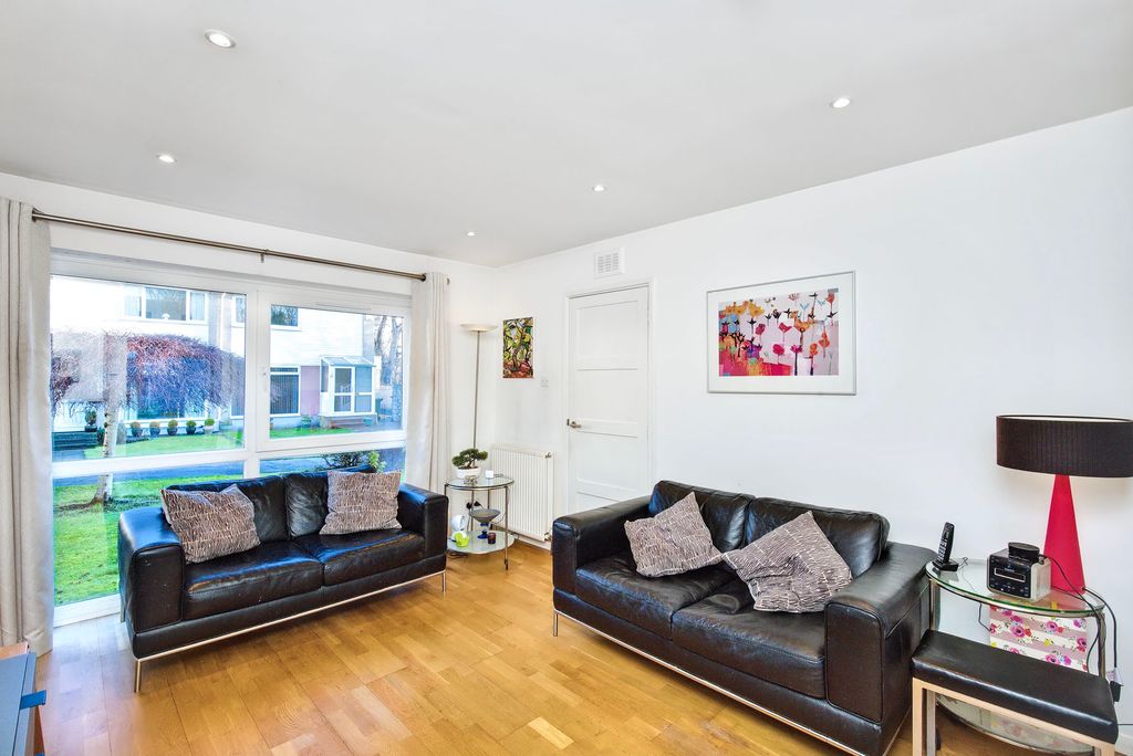 Property photo 2 of 12 Property Image 2