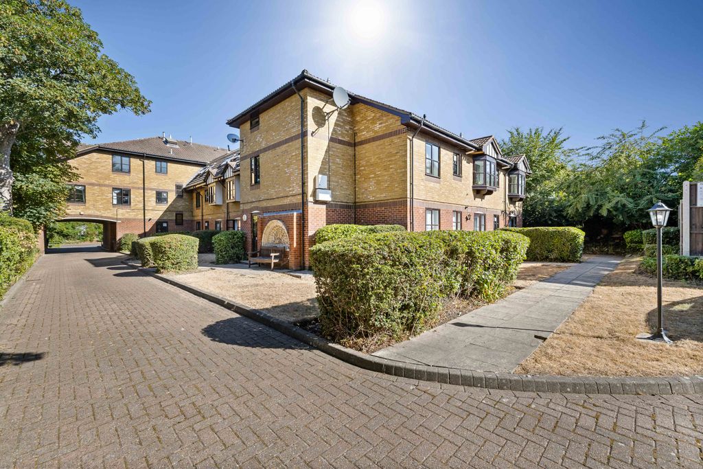 Property photo 1 of 11 Image10.Jpg