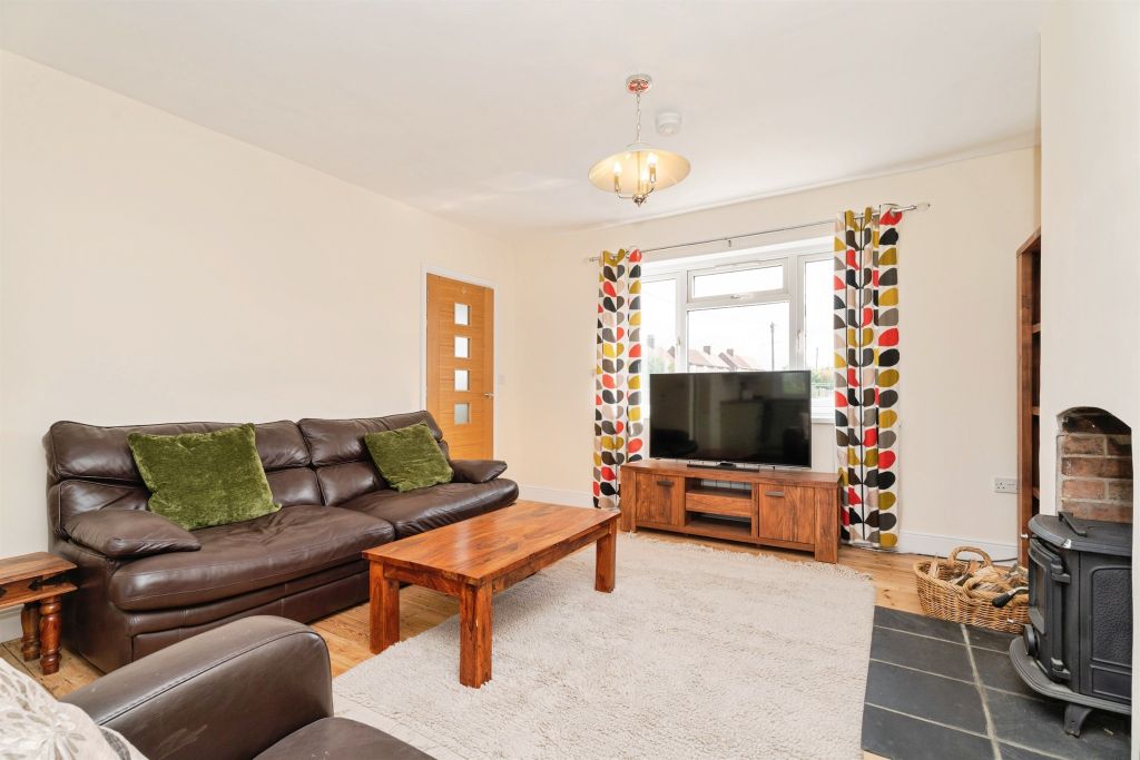 Property photo 2 of 19