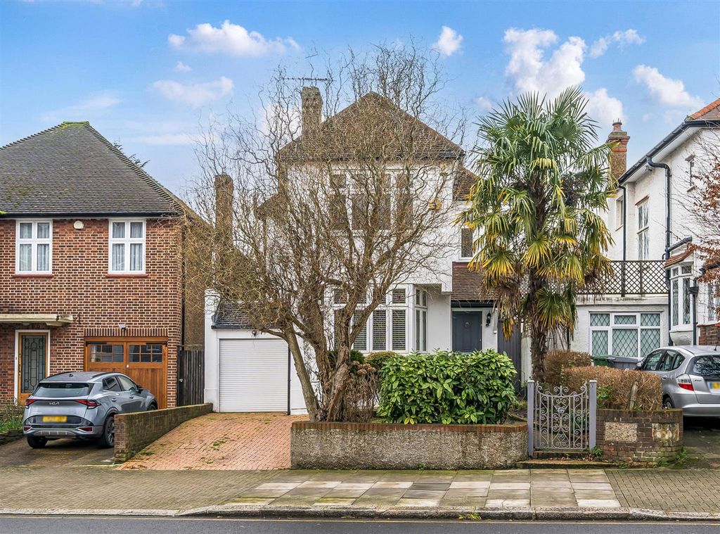 Property photo 1 of 21 18982261 (20).Jpg