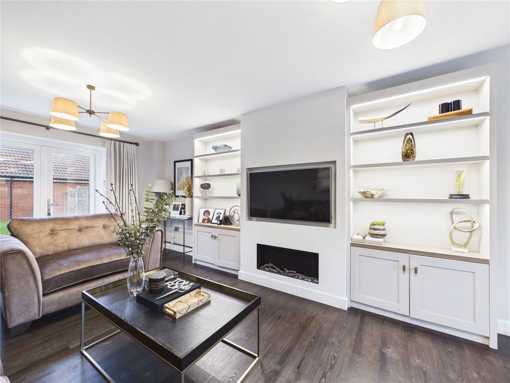 Property photo 2 of 24 Picture No. 20