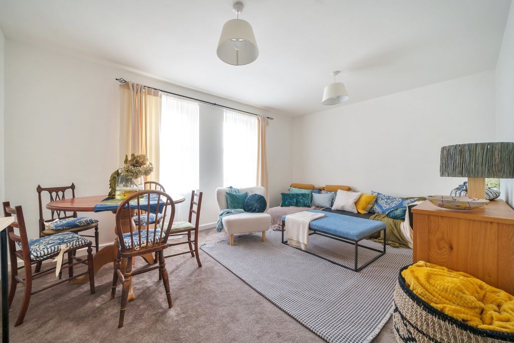 Property photo 3 of 12 Picture No. 03