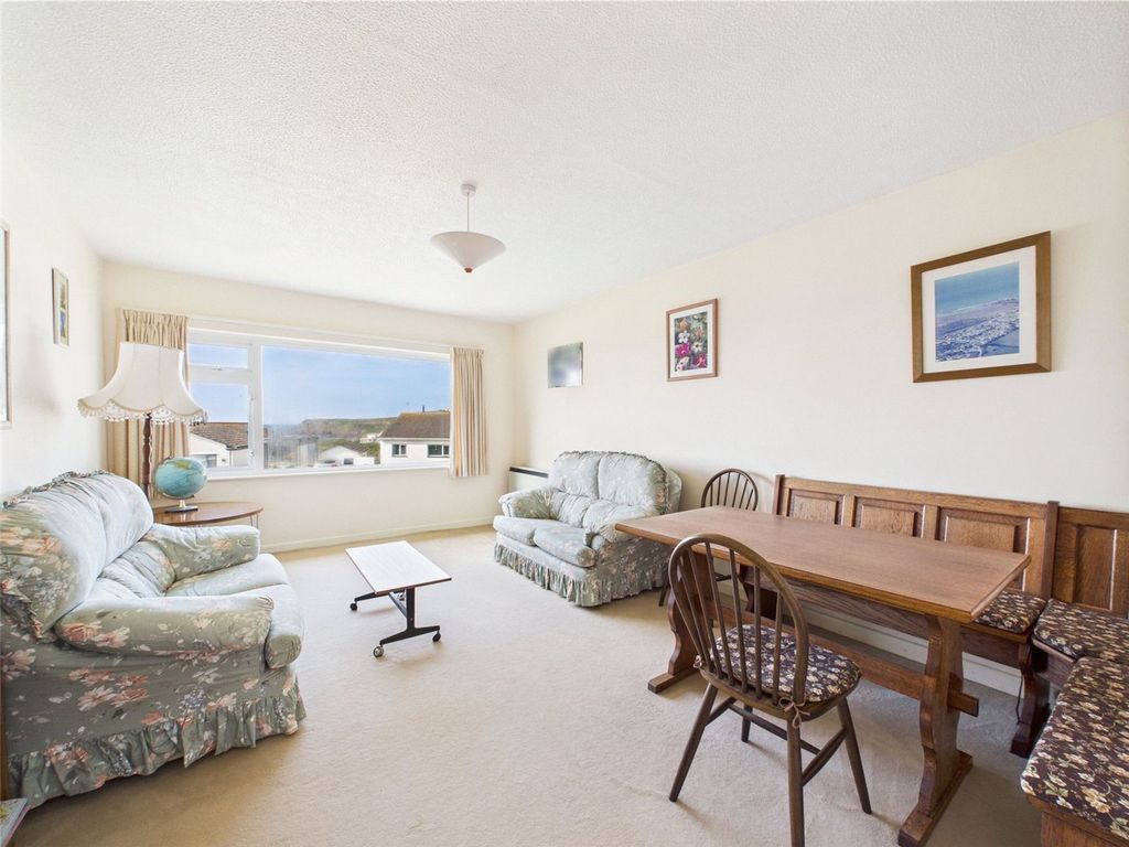 Property photo 3 of 9 Picture No. 09