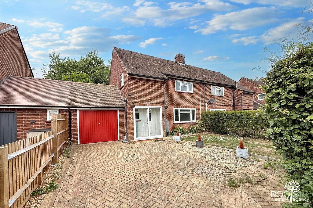 Property photo 1 of 15 Frontage