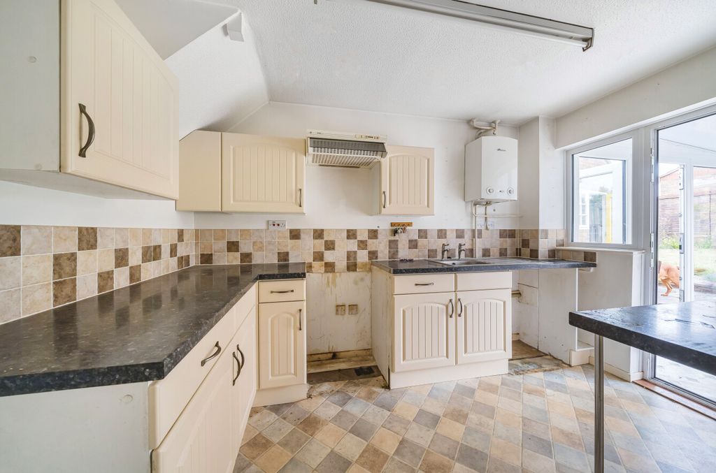 Property photo 3 of 16 17131270019685577E67B5cd17