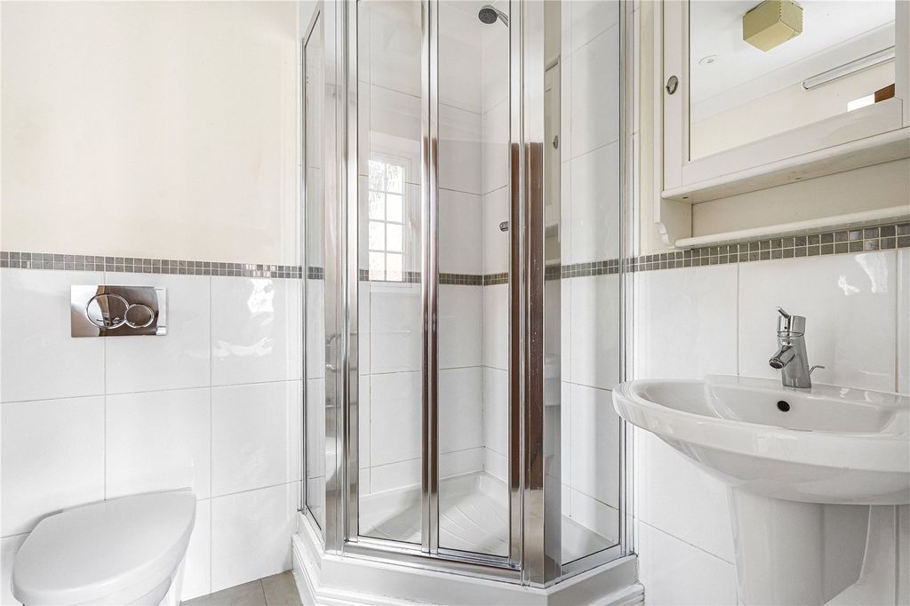 Property photo 3 of 11 Picture No. 37