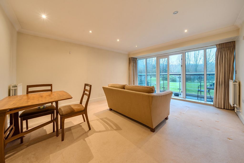 Property photo 3 of 14 1405159-16-6978B2...