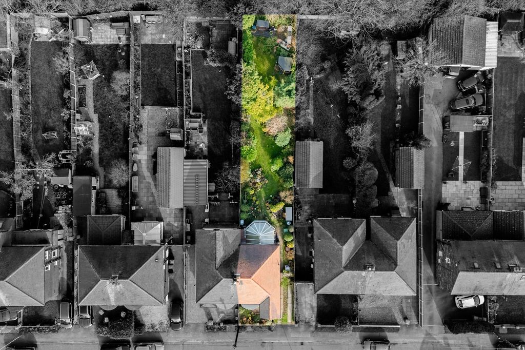 Property photo 2 of 23