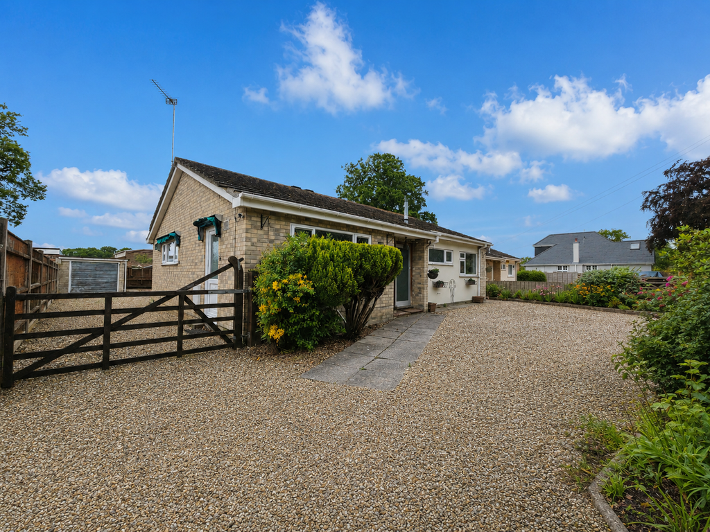 Property photo 1 of 15