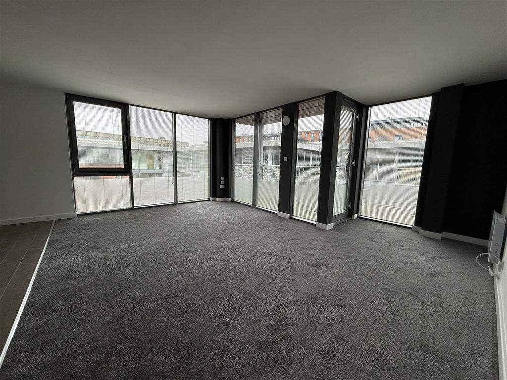 Property photo 2 of 10 Tempimagepmyqfy.Jpg