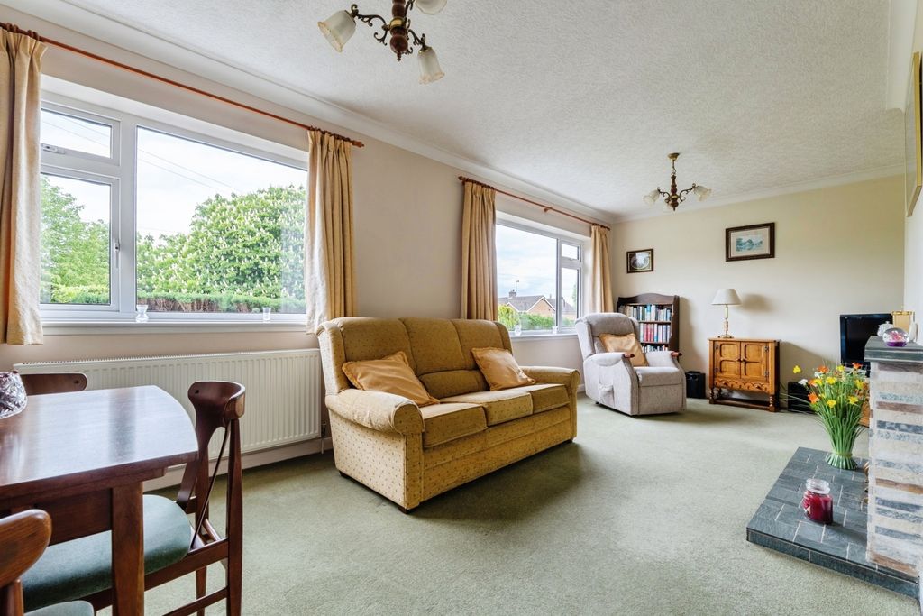 Property photo 2 of 14 Pbox-Img.Jpg