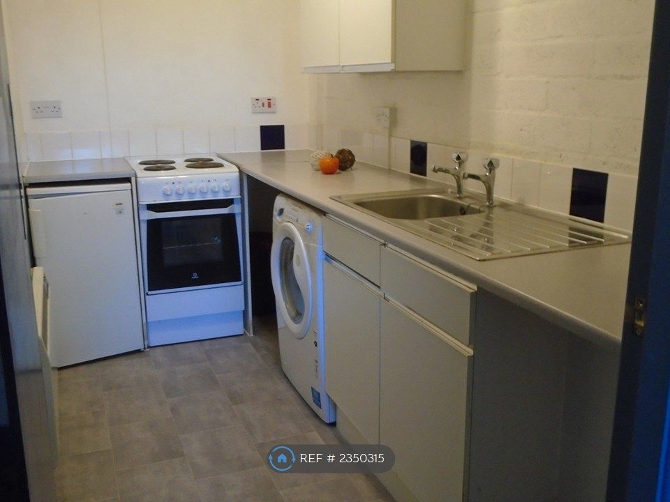 Property photo 3 of 4
