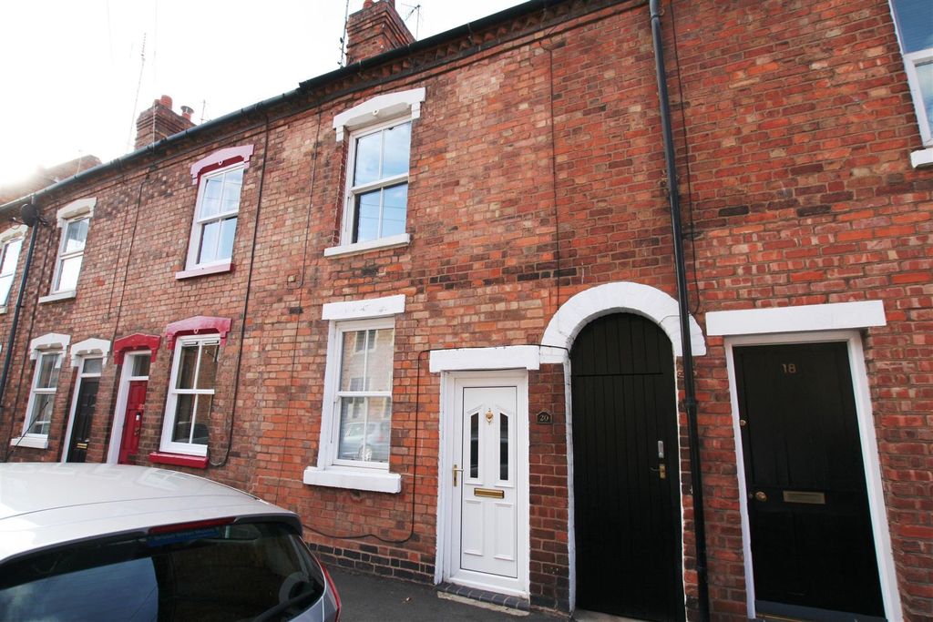 Property photo 1 of 7 Severnstreet,20Front.Jpg