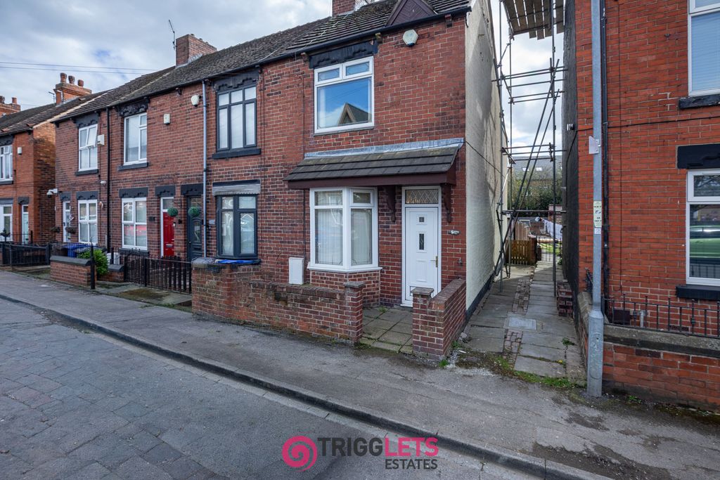 Property photo 1 of 21